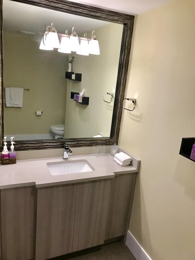 バンクーバー ベイ ビュー ハウス Bed & Breakfast エクステリア 写真
